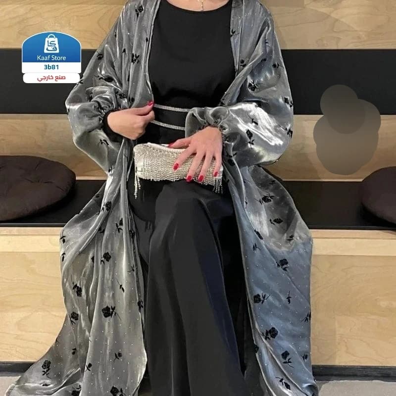 فستان بناتي كلاسيكي فخم بأكمام طويلة وياقة واسعة - صورة 1