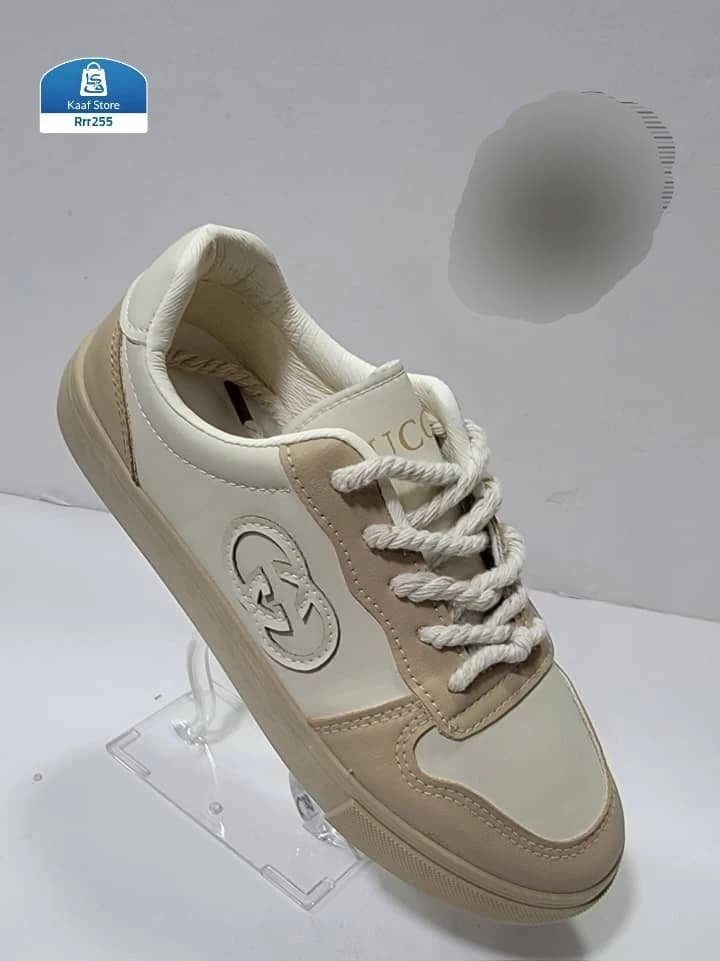 حذاء رياضي نسائي مريح بتصميم عصري
